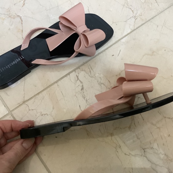 Women's Jeffrey Campbell Sugary Flip Flop Sandals Pink Bow SIze 9 - Picture 6 of 9